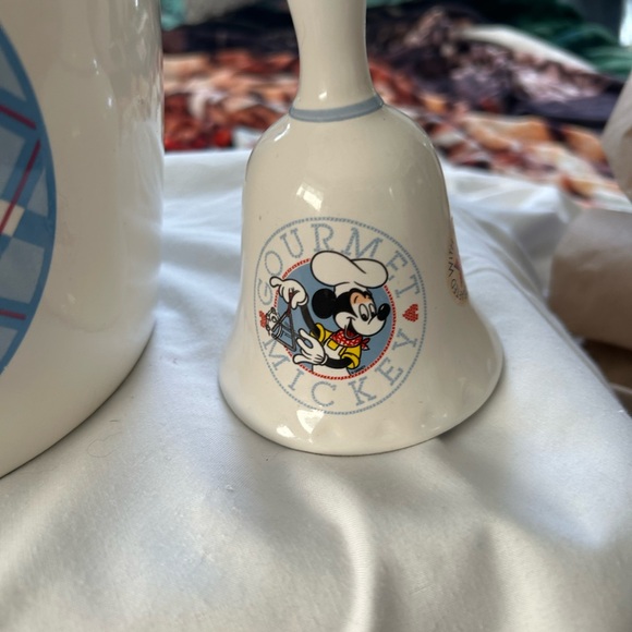 Vintage Disney Gourmet Mickey Mouse Ceramic Kitchen lot- Blue and White - Picture 5 of 11